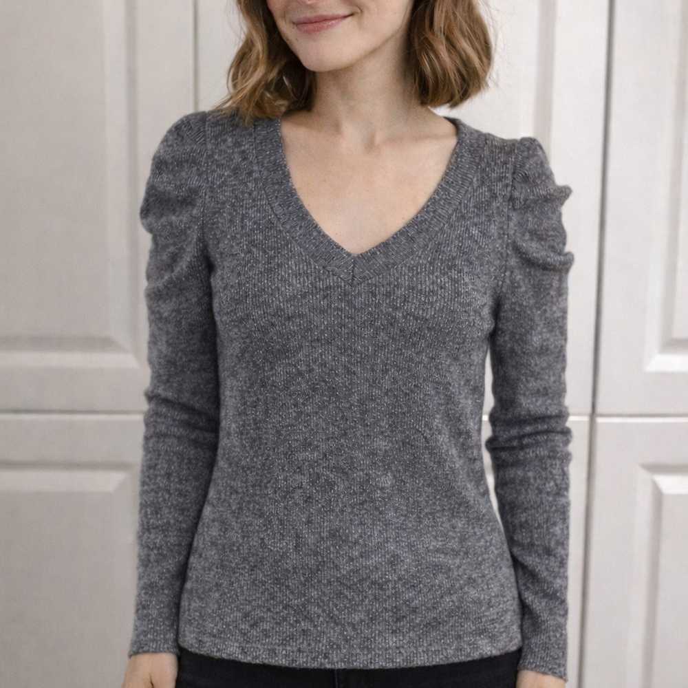 Republic Gray V-Neck Ruched Long Sleeve Sweater